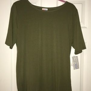 Lularoe Gigi top. NWT. Size XL